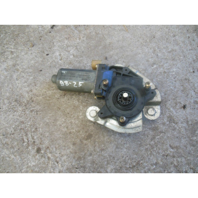  Моторчик стеклоподъемника передний левый к  Renault  Megane,  1999