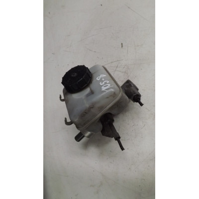  Цилиндр тормозной главный к  Opel  Zafira,  2000