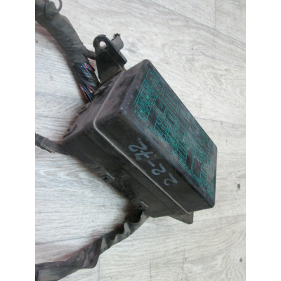  Блок предохранителей к  Mitsubishi  Lancer,  1994