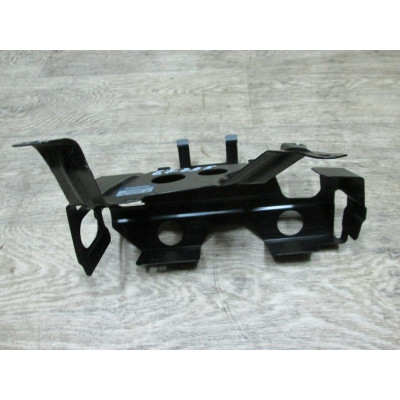  Кронштейн салона к  Porsche  Cayenne,  2008