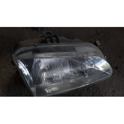  Фара правая к  Renault  Megane,  1998