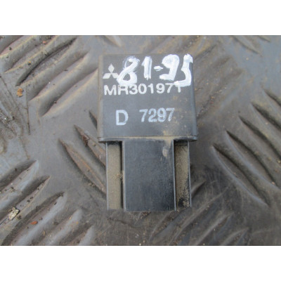  Реле (прочие) к  Mitsubishi  Galant,  1998