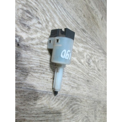  Выключатель концевой (концевик) к  Fiat  Brava,  1998