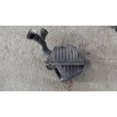  Корпус воздушного фильтра к  Nissan  Primera,  1997