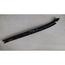  Молдинг стекла лобового к  Citroen  Xsara,  1998
