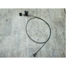  Трос капота к  Nissan  Sunny,  1993