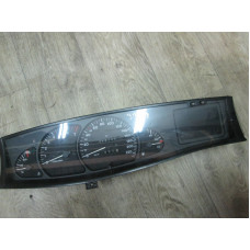  Щиток приборов (приборная панель) к  Opel  Omega,  1996