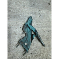  Петля капота к  Fiat  Brava,  1998