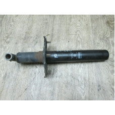  Кронштейн крепления бампера к  BMW  7 E38,  1999