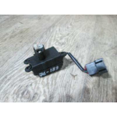  Моторчик заслонки печки к  Fiat  Brava,  1998