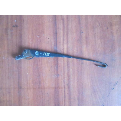 Щеткодержатель задний к  Ford  Sierra,  1992