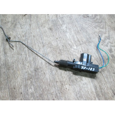  Активатор (привод) замка двери к  Volkswagen  Golf,  1996