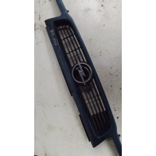  Решетка радиатора к  Opel  Astra,  1996