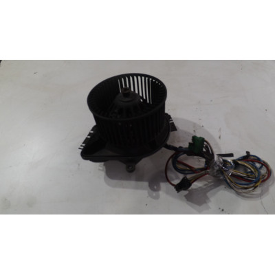  Моторчик печки к  Citroen  Xantia,  1996