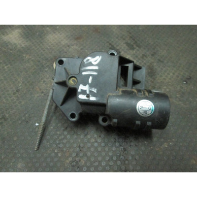  Моторчик заслонки печки к  Nissan  Primera,  1993