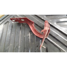  Петля капота правая к  Renault  Megane,  1998