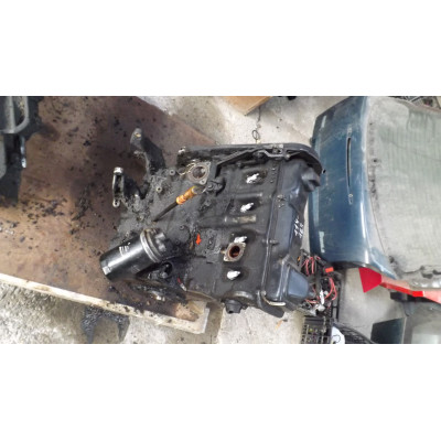  Двигатель к  Audi  100,  1988