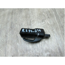  Ручка внутренняя задняя правая к  Ford  Escort,  1998