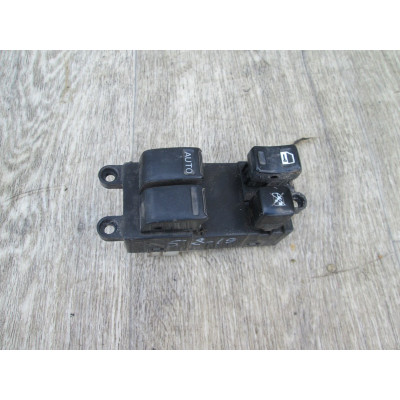 Блок управления стеклоподъемниками к  Nissan  Almera,  2000