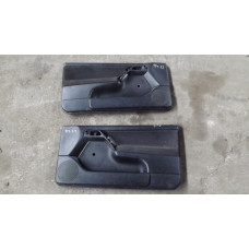  Обшивка двери (дверная карта) комплект к  Volkswagen  Golf,  1994