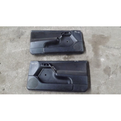  Обшивка двери (дверная карта) комплект к  Volkswagen  Golf,  1994