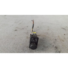  Кнопка корректора фар к  Nissan  Primera,  1997