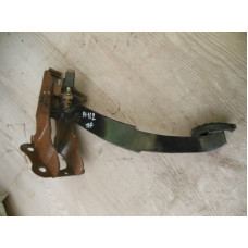  Педаль тормоза к  Nissan  Primera,  1998