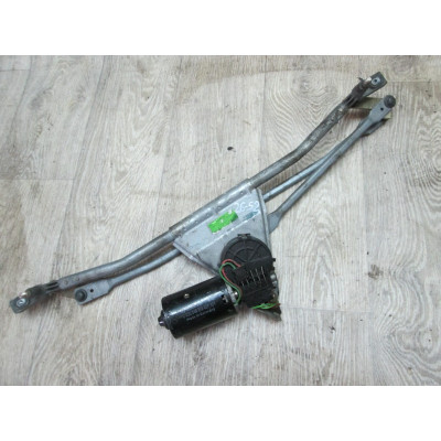  Механизм стеклоочистителя (трапеция дворников) к  Volvo  440,  1995