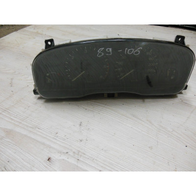  Щиток приборов (приборная панель) к  Ford  Mondeo,  1995