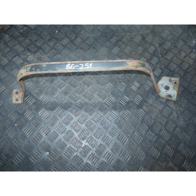 Крепление топливного бака к  Fiat  Multipla,  2001