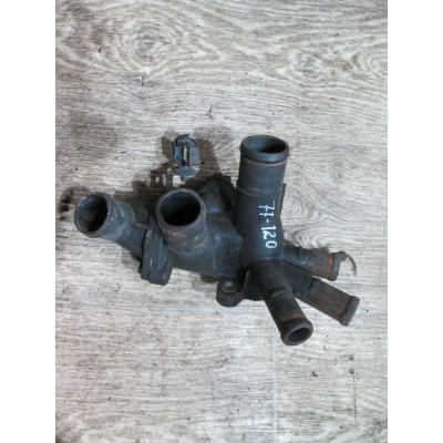  Корпус термостата к  Volkswagen  Golf,  1996