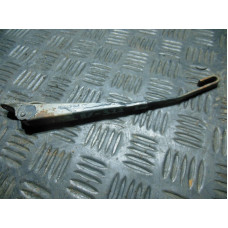  Щеткодержатель задний к  Mercedes  E W210,  2001