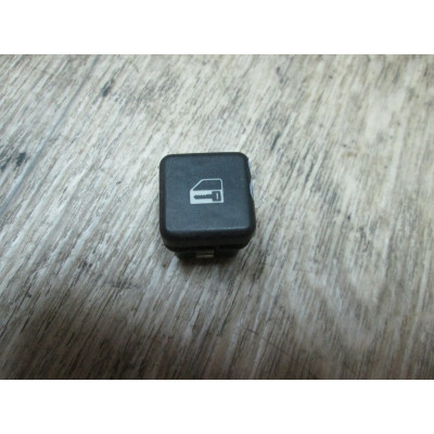  Кнопка центрального замка к  BMW  7 E38,  1999