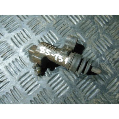  Цилиндр сцепления главный к  Nissan  Primera,  2001