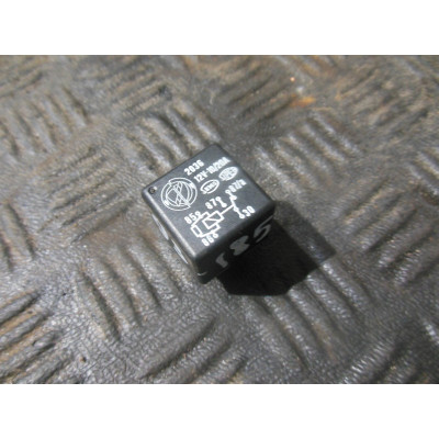  Реле (прочие) к  Alfa Romeo  146,  1999