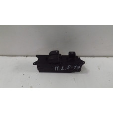  Блок управления стеклоподъемниками к  Mitsubishi  Colt,  1998