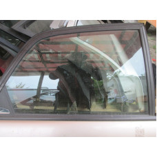  Стекло двери задней правой к  Renault  Laguna,  1997