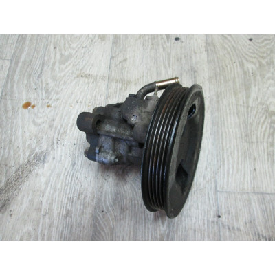  Насос гидроусилителя руля к  Mitsubishi  Lancer,  1994