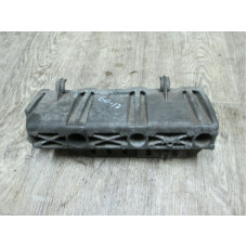  Коллектор впускной к  Renault  Scenic,  1999