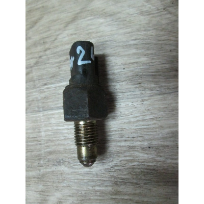  Датчик заднего хода (лягушка) к  Mitsubishi  Space Wagon,  1996