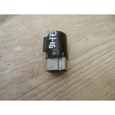  Реле (прочие) к  Nissan  Primera,  1998