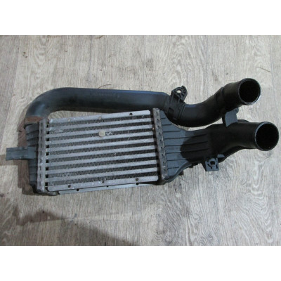 Интеркулер к  Opel  Zafira,  2002
