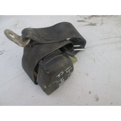  Ремень безопасности задний правый к  Audi  100,  1985