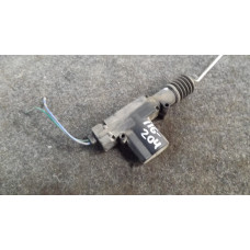  Активатор (привод) замка двери к  Renault  Megane,  1998