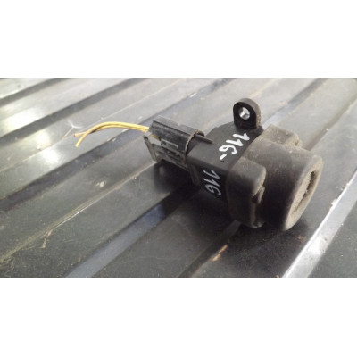  Кнопка (выключатель) к  Renault  Megane,  1998