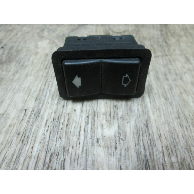 Кнопка стеклоподъемника к  BMW  7 E38,  1999