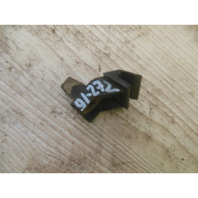 Кронштейн крепления бампера заднего к  Nissan  Primera,  1998