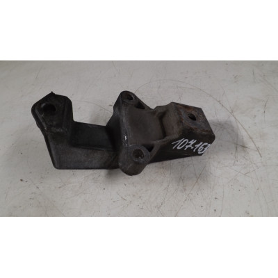  Кронштейн двигателя к  Citroen  Xsara,  1998