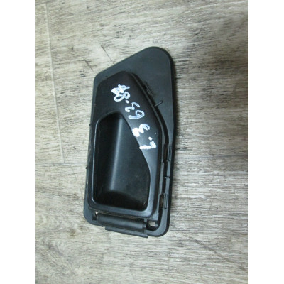  Ручка внутренняя задняя левая к  Peugeot  306,  1996