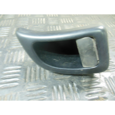  Накладка декоративная на торпедо к  Renault  Laguna,  1998